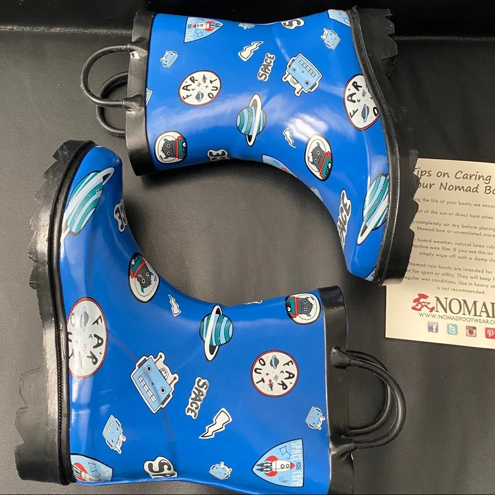 Nomad space alien rain boots kids size 12